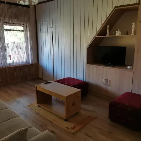 Roland Apartman Apartamento