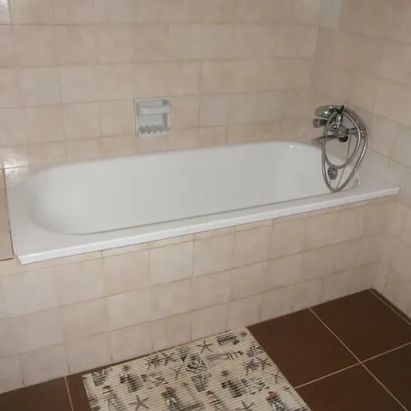 Roland Apartman Apartamento Balatonlelle